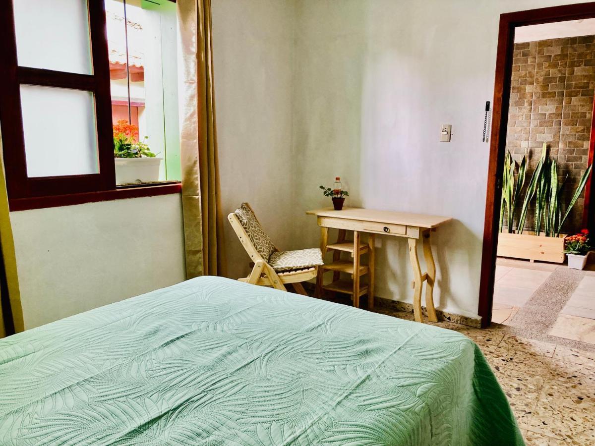Alhambra Hotel - San Cristóbal de Las Casas Esterno foto
