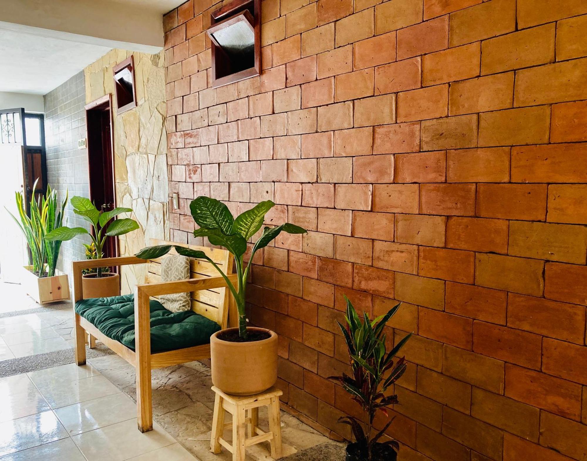 Alhambra Hotel - San Cristóbal de Las Casas Esterno foto